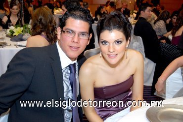 06032008
Ángel Pacheco y Tayra Estavillo.