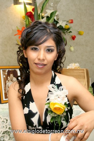 09022008
María del Pilar Juárez Rivera contraerá nupcias con Vicente Francisco Ángel Rangel, este mes de marzo.