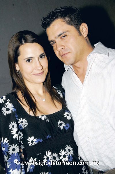 Karina Gómez y Neto Domínguez.