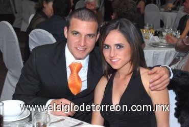 12032008
Antonie y Cristy.