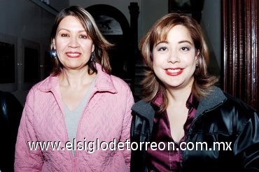 09032008
Graciela León y Raquel Vivero.