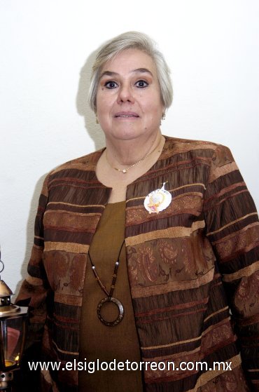 12032008
Señora Patricia de Corcuera en su fiesta de cumpleaños.