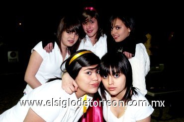 14032008
Rocío Martínez, Mariana García, Daniela Cisneros, Sofía Laratta y Mariel González.