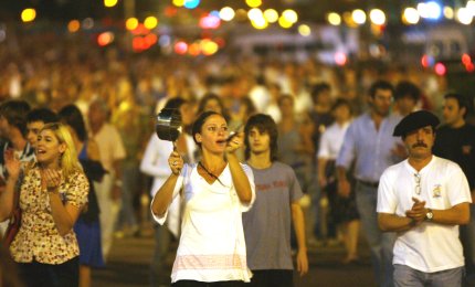 'No sabemos qué vamos a lograr con esto, pero los cacerolazos ya bajaron a una presidencia', recordaron en alusión al mecanismo de protesta que se popularizó con la crisis de finales de 2001, que acabó con la renuncia de Fernando de la Rúa a la primera magistratura (1999-2001).