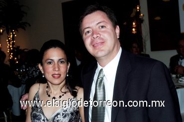 16032008
Beatriz Gómez y Gabriel Calvillo.