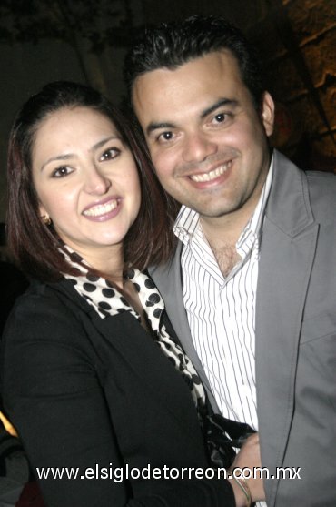 24032008
Mónica y Daniel Núñez.