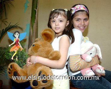 28032008


Nury Pérez González y Ana Paula Villalobos.