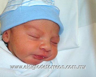 29032008
El pequeño Diego Rosas Navarrete a pocos días de nacido, hijo de Lucy Navarrete López de Rosas y Pablo Sergio Rosas González.
