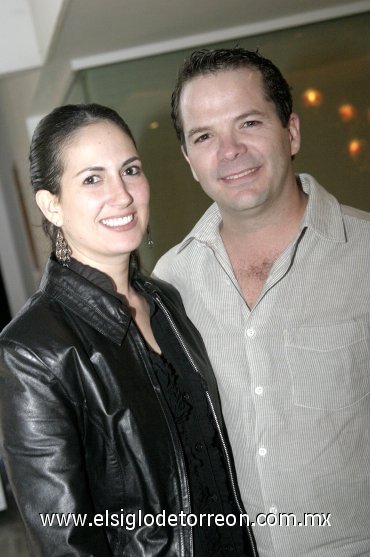 23032008
Iliana Garza Tijerina de Jalife y Fernando Jalife Sánchez.