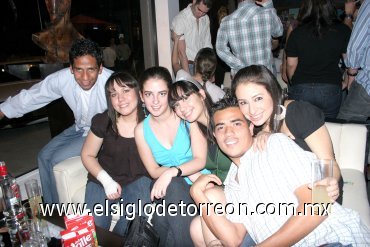03042008
Chema Dosantos, Gloria Vázquez, María Cecilia Valenzuela, Marsi Márquez, María Elena Rodríguez y Christian Leiva.