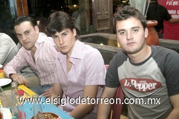 03042008
Hassan Hamdan, Fernando Castro y Luis Garza