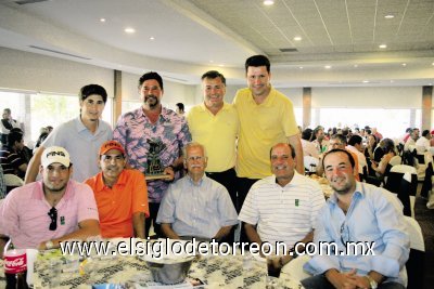 Jerry Castrellón, Mauricio Treviño, Othón Zermeño, Toño Kuri, Lalo, Mario, Rodolfo y Nacho Campuzano y Artemio Ávalos.