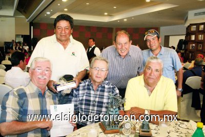 Arturo Giacomán, Eduardo Tarta Rodríguez, Francisco Estrada Attolini, Alejandro Safa, Alberto López Garza y Alejandro Chávez.