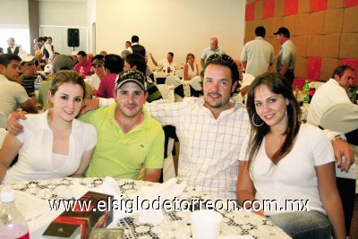Norma Suárez, Roberto Sada, Andrés García y Bárbara Garza.