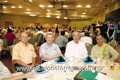 José Menchaca, Ramón Iriarte, Jesús del Río y Sirahuen Salum.