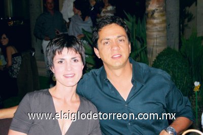 Mónica y Pepe Nahle.