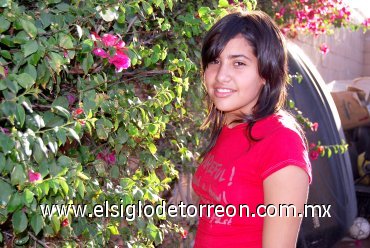 16042008
Sabrina Ramos Salazar, en su fiesta de¨cumpleaños.