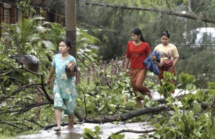 El gobierno español espera que las autoridades de Myanmar y las agencias internacionales realicen un llamado oficial y una lista con las necesidades más urgentes para enviar ayuda a los miles de afectados por el ciclón 'Nargis'.