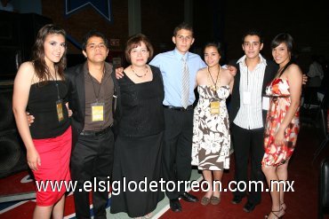 10052008
Ilse Grijalva, Martín Rubio Moncayo, Sandra Pérez Gómez, Gustavo Gutiérrez, Ileana Díaz Couder, Rodrigo Covarrubias y Ana Mónica de la Rosa Covarrubias