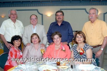 15052008
Héctor García y Mary Carmen García, Carlos Noyola y Luz Noyola, Juan Francisco Woo y Ángeles Woo, Armando Muñiz y Lily de Muñiz
