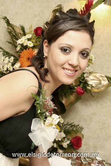 22052008
María Estela Mireles Borjas contraerá nupcias el 31 de mayo con Gerardo Israel López