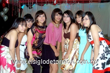 21052008
Karen Zapata, Wendy Torres, Tere Delgado, Beatriz Morales, Andrea Samia, Tania Zapico y Laura Melissa Jasso