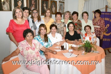 25052008
El comité de damas del Club de Leones de Gómez Palacio, Dgo. en una reunión realizada recientemente