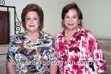 22052008
Rosa María de Vega y Elvira de Martínez
