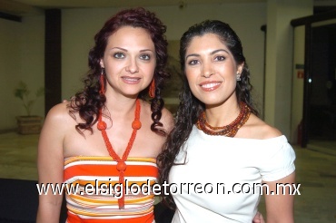 26052008
Gretel de la Peña y Ana Sofía García Camil.