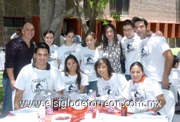 28052008
Jesús Marcos, Laura Romero, Gaby Villegas, Cristi Salazar, Luis Agüero, Susana Montano, Marisol Lyne, Ale Gidi, Paulina Ronquillo, Gustavo García y Ricardo Dajlata