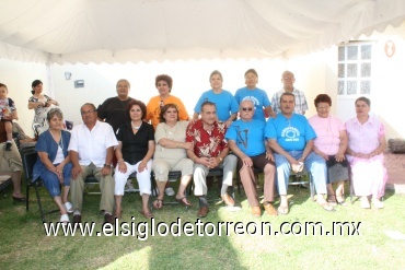 28052008
Roberto, Sergio, Jesús, Rubén, Guadalupe, Margarita, Rosario, Juana, Elsa, Juanita, Antonieta Miguel, Gina y Alejandro
