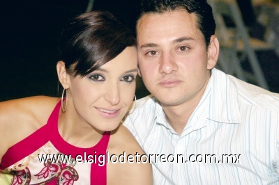 Raquel Lavín y Oscar Daccarett.