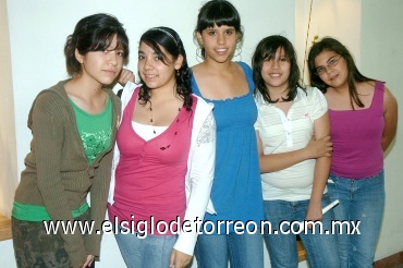 01062008
Mildred Ramírez, Arely Millan, Ana Jiménez, Karla Salas y Brenda García