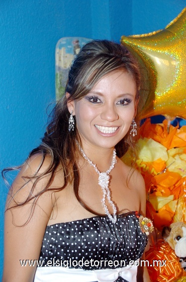 08062008
Abigaíl Mendoza Herrera festejó su despedida de soltera.