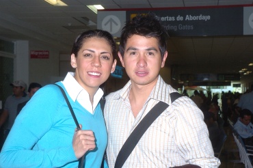 16062008
Cecilia Contreras y Andrés Leal llegaron de la Ciudad de México