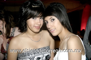 08062008
Cheisea y Elisa.