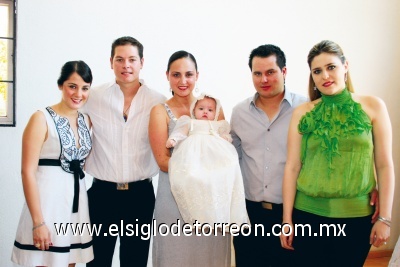 María José Jiménez Muñoz, Carlos Madero Humphrey, María Emilia Jiménez de Madero, Gabriel Zermeño Martínez y Brenda Dávila de Zermeño.