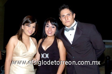 22062008
Roberta Viera, Jenifer Serrano y Antonio Pérez Morales