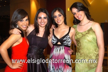 22062008
Mariana Murra, Krissya Murra, Victoria Ochoa y Emilia Ochoa Murra