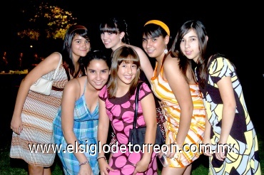 23062008
Berta Martínez, Daniela García, Luisanna Villarreal, Lucero Villarreal, Natalia Gil y Maluly Martínez.