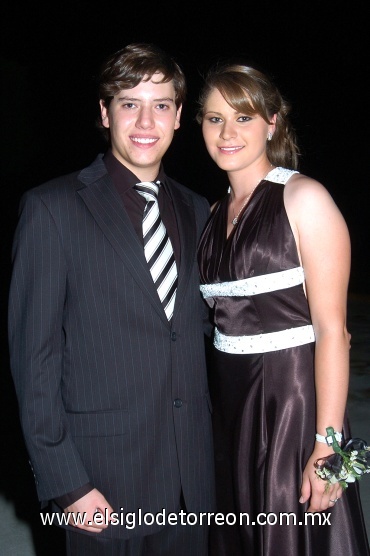 02072008
Eduardo Urbieta y Estefanía García
