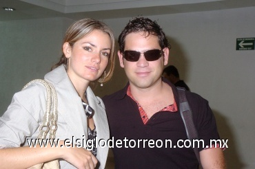 05072008
Regina Madero de Fernández y Jorge Fernández volaron hacia la Ciudad de México