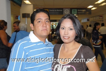 14072008
Ignacio Jiménez e Inell Seabroks viajaron a Canadá de vacaciones