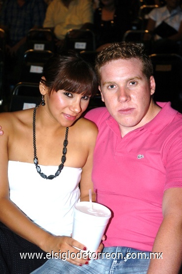 06072008
Alondra Díaz y Javier Delgado.