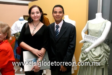06072008
Patricia Hernández y Roberto Ojeda.