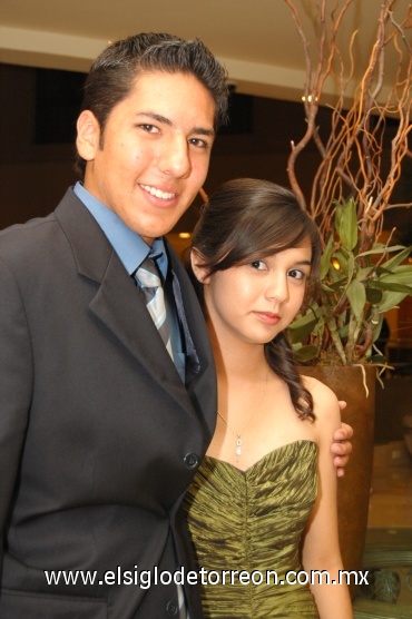 08072008
Erick Bueno Ayala y Vanesa Woo.