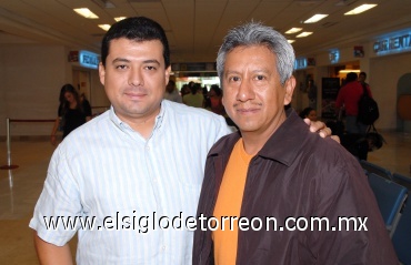 17072008
Gerardo Sánchez viajó en plan de negocios a la Ciudad de México y fue despedido por Jesús Carrera