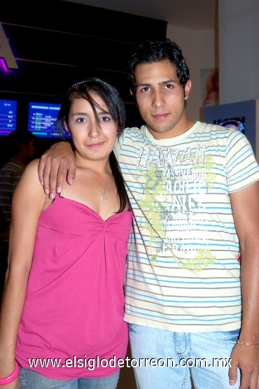17072008
Mónica Barajas y Alfredo González