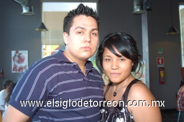18072008
Rafael López y Gabriela Reyes.