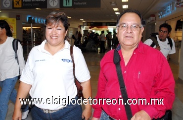 23072008
Patricia Palacios y Francisco Gosca viajaron a la Ciudad de México